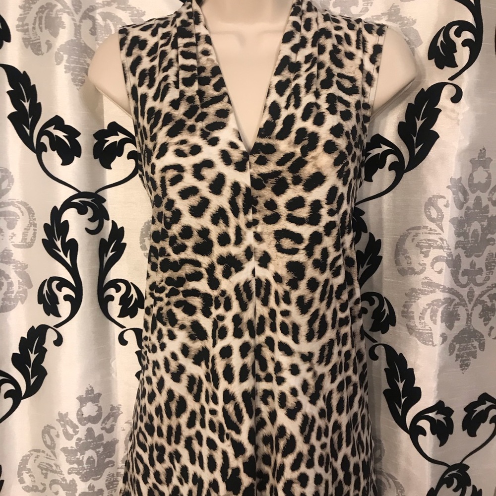 Vince Camuto stretch leopard shell